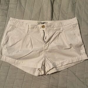 Abercrombie & Fitch Tailored Shorts